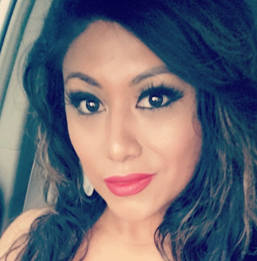 Meet your Posher, Cristina